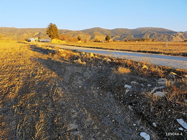ANTALYA KORKUTELİ BÜYÜKKÖYDE SATILIK TARLA 7700 M2 - Görsel 9