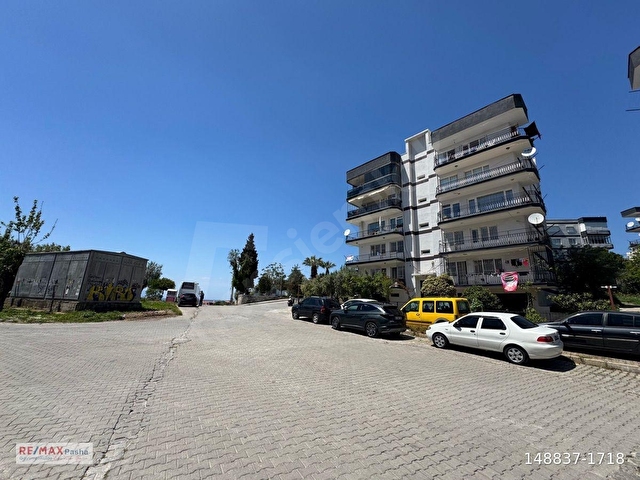 KUŞADASI’NDA KISMİ DENİZ MANZARALI ARA KAT 3+1 DAİRE - Görsel 5