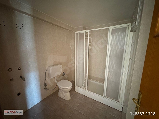KUŞADASI’NDA KISMİ DENİZ MANZARALI ARA KAT 3+1 DAİRE - Görsel 15