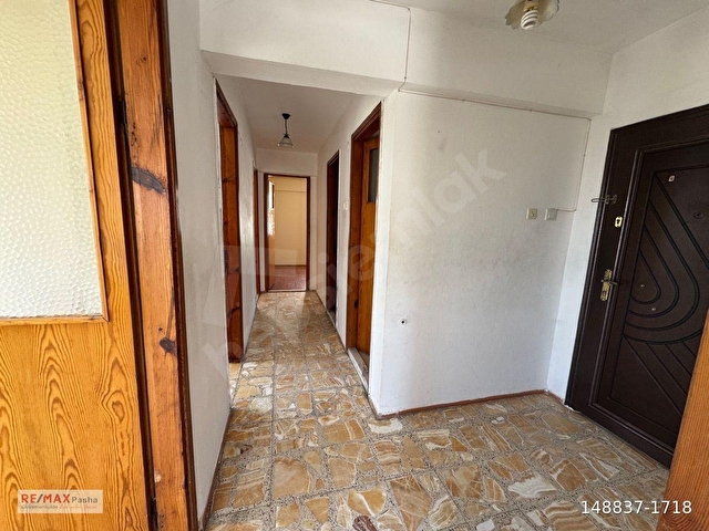 KUŞADASI’NDA KISMİ DENİZ MANZARALI ARA KAT 3+1 DAİRE - Görsel 18
