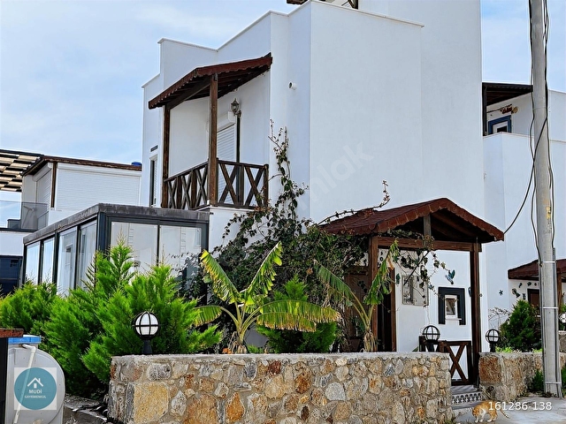 Bodrum Bağla Deniz Manzaralı Bahçeli Müstakil Fırsat Villa - Görsel 2