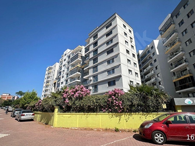 Çanakkale Caddesi’ne yürüme mesafesinde site içi havuz cephe 2 + 1 - Görsel 19