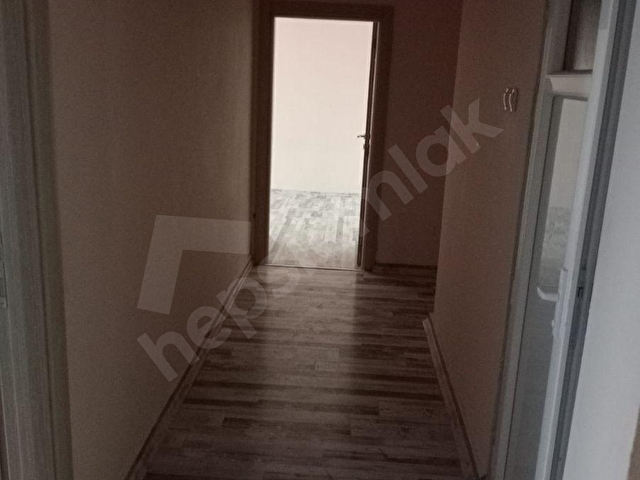 FİNİKE ŞEHİR MERKEZİNDE GENİŞ SATILIK 2+1 DAİRE - Görsel 15