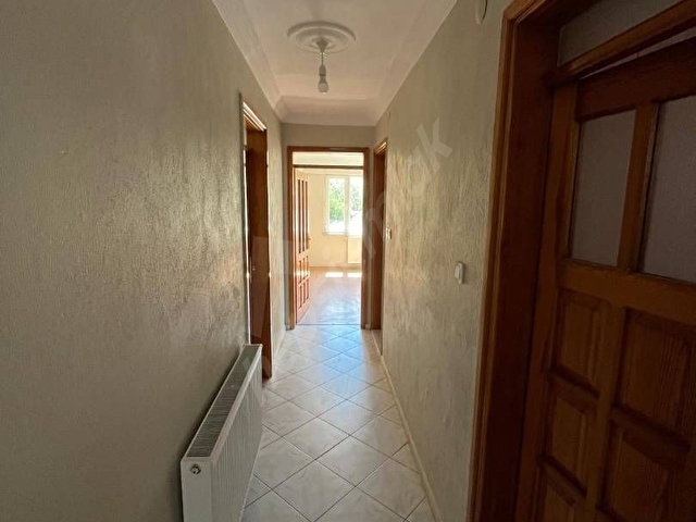 MERKEZİ KONUMDA, FERAH VE GENİŞ 3+1 KİRALIK DAİRE (165m2) - Görsel 18