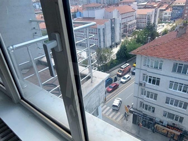 iki Eylül Caddesi üzeri uygun fiyatlı 3+1 daire - Görsel 12