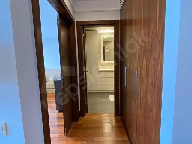 SÜZER PLAZDA ( The Ritz Corlton) Kiralık 1+1 Daire - Görsel 8