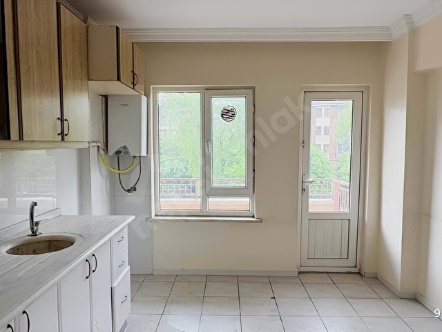 RE/MAX MODdan Site İçi, Eti Cad. Üzeri 3+1 Geniş Kiralık Daire - Görsel 11