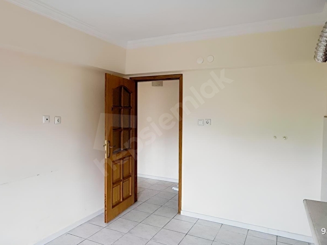 RE/MAX MODdan Site İçi, Eti Cad. Üzeri 3+1 Geniş Kiralık Daire - Görsel 14