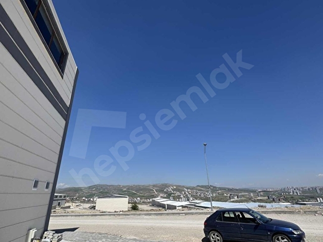 HURDACILAR YENİ TOKİDE 100 KW ENERJİLİ 600M2 KİRALIK DÜKKAN - Görsel 5