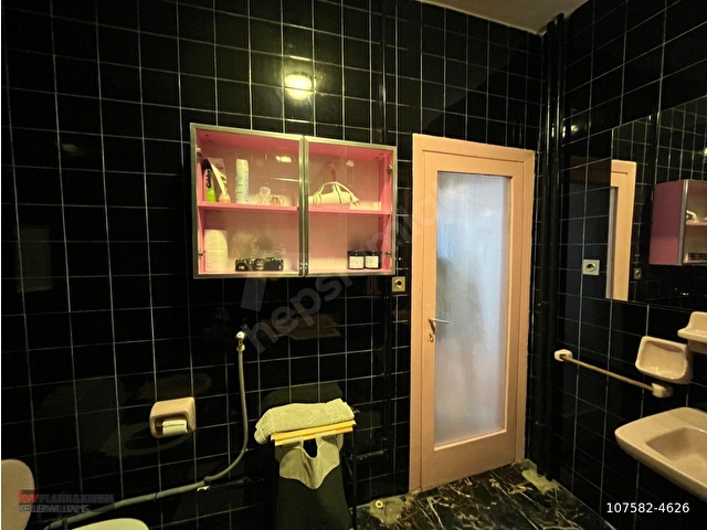 Gümüşsuyunda Köşe Parselde Manzaralı 3+1 Planında Keyifli Daire - Görsel 19