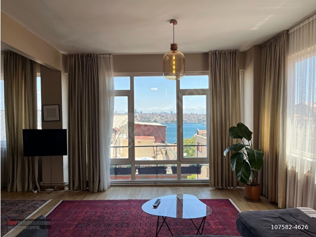 Gümüşsuyunda Köşe Parselde Manzaralı 3+1 Planında Keyifli Daire - Görsel 2