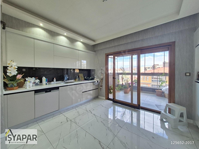 YAZIR MAHALLESİNDE SİTE İÇİ 4+1 3 CEPHE 200 M2 LÜKS SATILIK DAİRE
