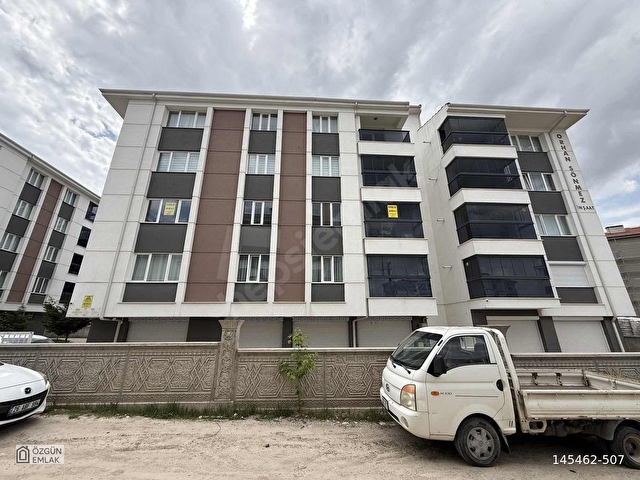 ÖZGÜNDEN 71 EVLER MAH. MÜKEMMEL KONUM ARAKAT 3+1 DAİRE