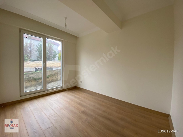 Üsküdar Bahçelievler De Sıfır Merkezi Konumlu 2+1 Kiralık Daire - Görsel 12