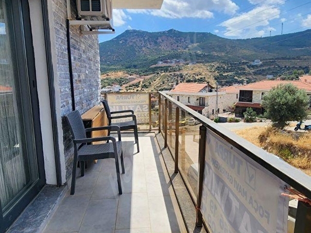 YENI FOÇA ESYALI ,TERASLI SATILIK 2+1 DAIRE - Görsel 29