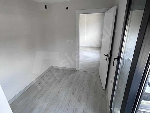 Güzelbahçe Yelki de Kiralık 2+1 Okul Bölgesinde Merkezi Konum - Görsel 6