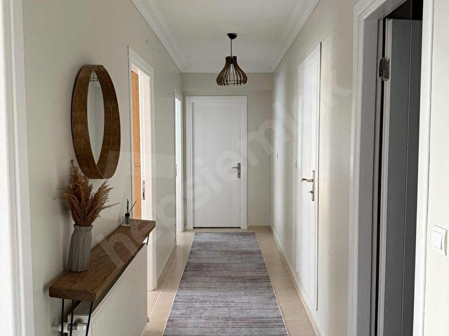 SARIMSAKLI DENİZE 500 M FULL ESYALI 2+1 KLİMALI DAİRE - Görsel 3