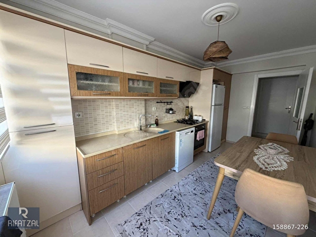 SARIMSAKLI DENİZE 500 M FULL ESYALI 2+1 KLİMALI DAİRE - Görsel 8