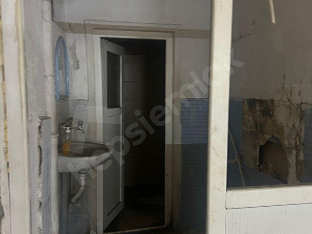 İşinize Uygun! 240 m² Kullanım Alanlı, Merkezi Konumlu Depo / Atölye - Görsel 5