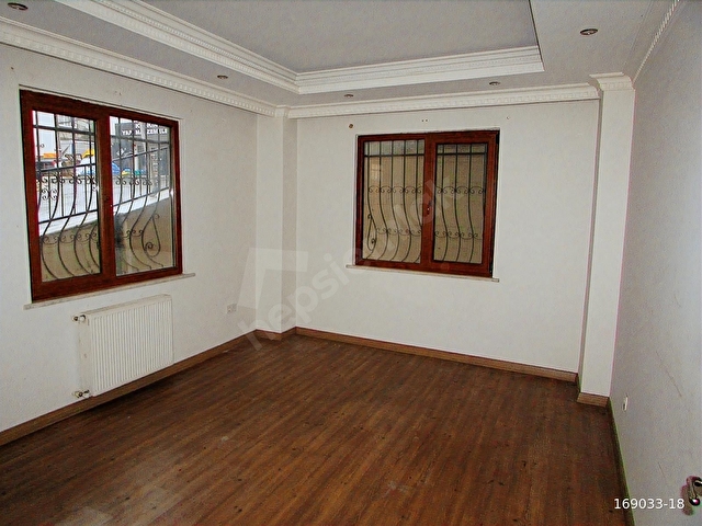 SATILIK 2YE BÖLÜNÜK OFİS VE DEPO AYRI AYRI KİRADA 7850000tl. - Görsel 6
