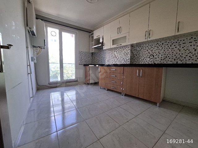 SANCAKTEPE YUNUSEMRE MAH 2+1 DAİRE SESTİNİ GAYRİMENKUL DEN - Görsel 15