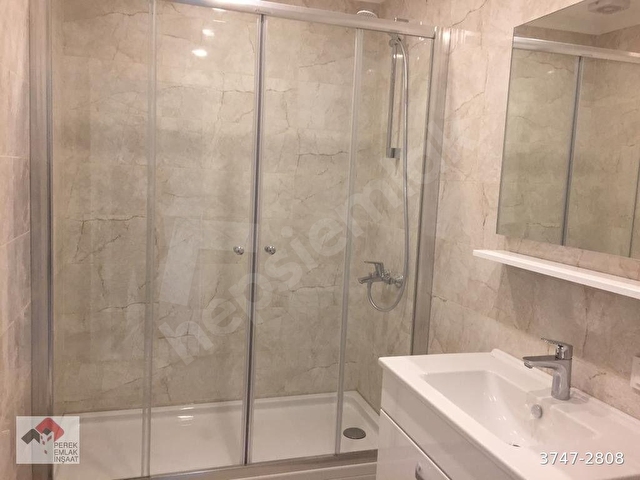 CADDEBOSTAN SAHİLDE CADDEYE CEPHELİ DENİZ MANZARALI YENİ 4+1 - Görsel 8