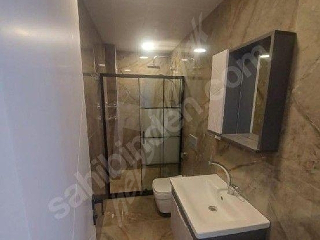 BEYSU EVLERİ KARŞISI FULL EŞYALI BÜYÜKTİP BALKONLU SETAŞ SUİT TE 1+1 - Görsel 12