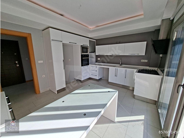 İZMAX-4 DEN  SİTE  İÇİ YÜZME HAVUZLU  MODERN LÜX ÇİFT BANYO - Görsel 23