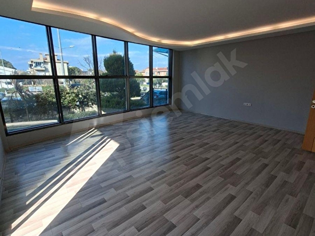 İZMAX-4 DEN  SİTE  İÇİ YÜZME HAVUZLU  MODERN LÜX ÇİFT BANYO - Görsel 4