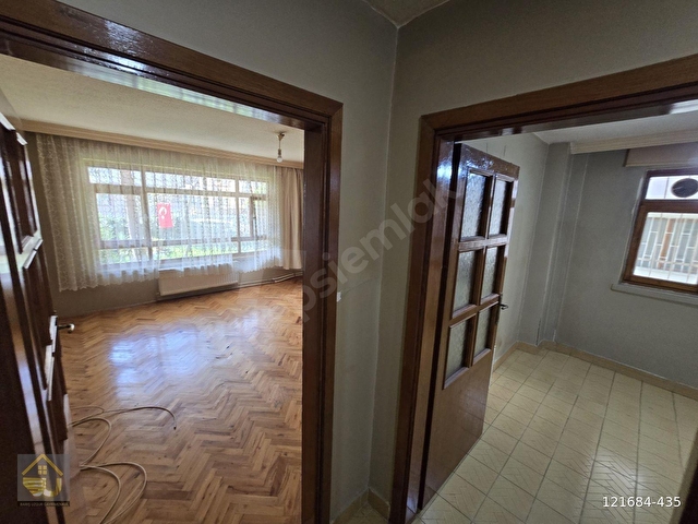 BAYRAKLI SOKAK 2+1 KİRALIK DAİRE - Görsel 3