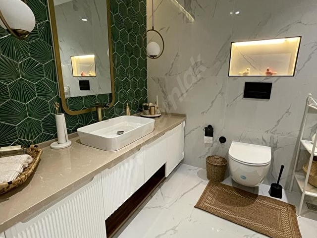 FİKRET GÜL EMLAKTAN ANA CADDE ÜZERİNDE  İÇİ ÖZEL YAPIM ARA KAT DAİRE - Görsel 19