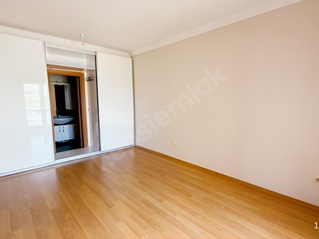 Ispartakule Yeni Hayat Sitesi 4+1 Kiralık Daire - Görsel 21