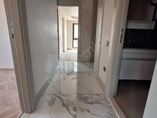 YENİŞEHİRDE ÖZEL TASARIMLI KİRALIK 2.5+1 DAİRE - Görsel 19