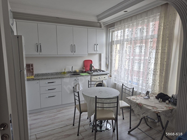 SULTANAHMETTE SATILIK DENIZ MANZARALI ASANSÖRLÜ 3+1 DAİRE - Görsel 7