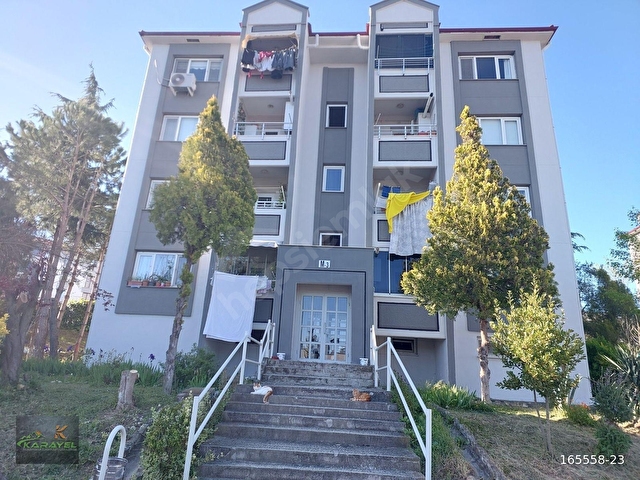 Sakarya Yenikentte Satılık 3+1 Geniş ve Avantajlı Daire