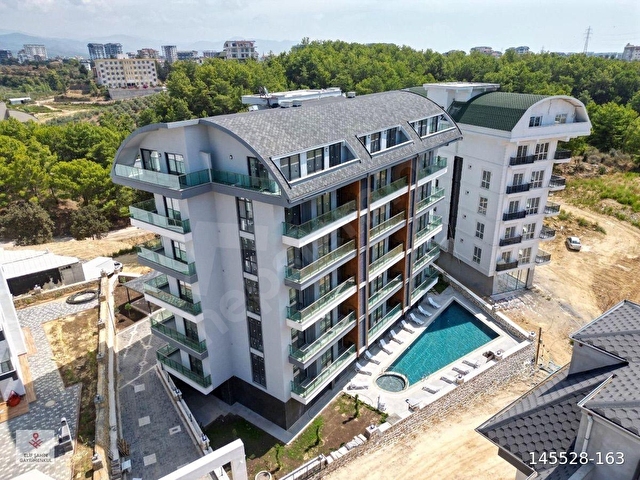 Alanya Avsallar  Mh Site İçi 3+1 Satılık Daire