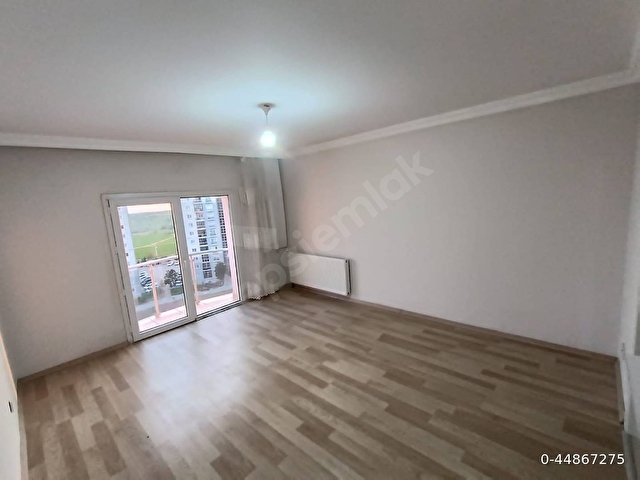 Sahibinden havuz cepheli guvenlikli sitede 2+1kiralil daire - Görsel 18