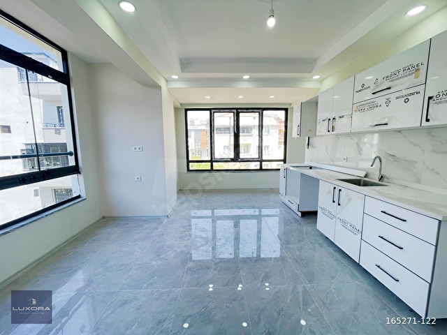 LUXORADA 60 EVLERDE DENİZ MANZARALI SATILIK ÇATI DUBLEKS DAİRE - Görsel 10