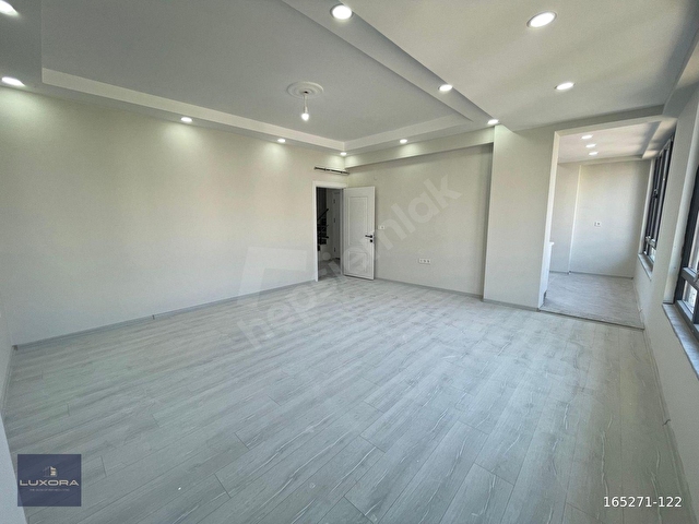 LUXORADA 60 EVLERDE DENİZ MANZARALI SATILIK ÇATI DUBLEKS DAİRE - Görsel 6
