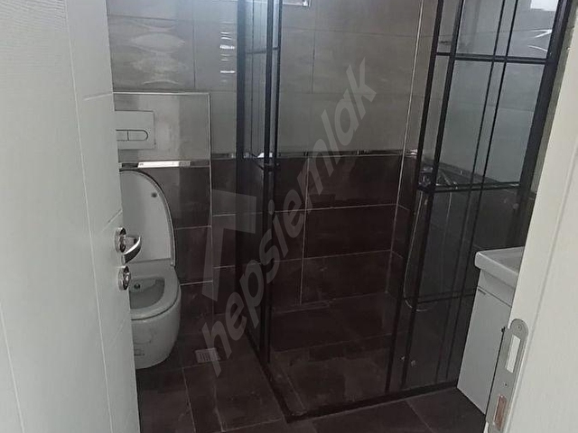 BARTIN OKULAK MAH.2+1 İÇİ YENİ YAPILI GENİŞ  ARA KAT DAİRE - Görsel 4