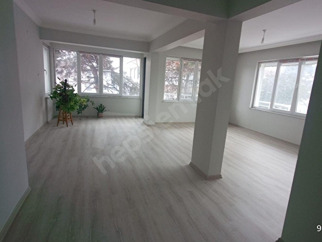 BARTIN OKULAK MAH.2+1 İÇİ YENİ YAPILI GENİŞ  ARA KAT DAİRE - Görsel 5