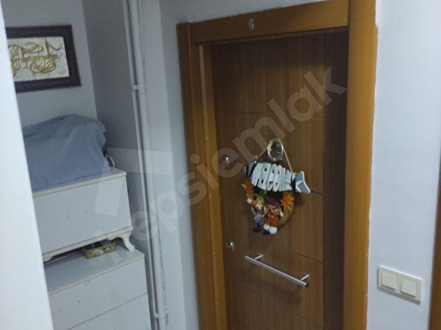 VEYSEL KARANİ METRO DURAĞI YÜRÜME MESAFESİNDE 1+1 ARA KAT DAİRE - Görsel 6