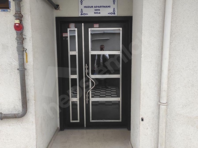 VEYSEL KARANİ METRO DURAĞI YÜRÜME MESAFESİNDE 1+1 ARA KAT DAİRE - Görsel 3
