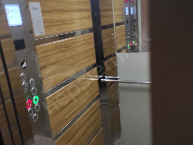 VEYSEL KARANİ METRO DURAĞI YÜRÜME MESAFESİNDE 1+1 ARA KAT DAİRE - Görsel 4