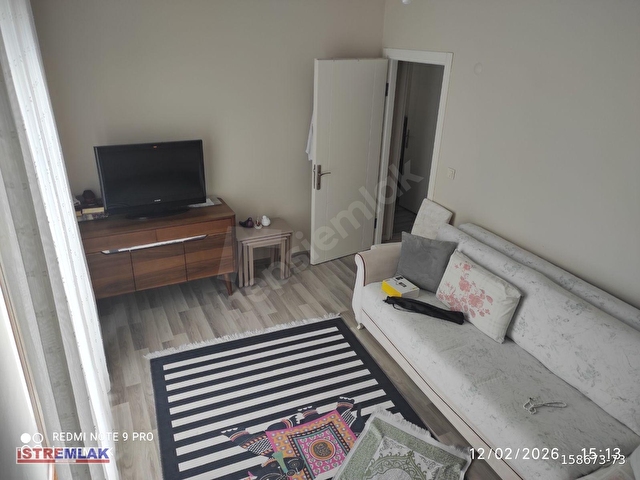 VEYSEL KARANİ METRO DURAĞI YÜRÜME MESAFESİNDE 1+1 ARA KAT DAİRE - Görsel 2