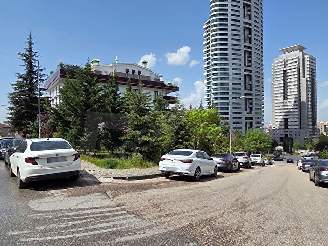 AZİZİYE REFİK BELENDİRDE GÜNEY CEPHE 3+1 OTOPARKLI FIRSAT DAİRE - Görsel 30