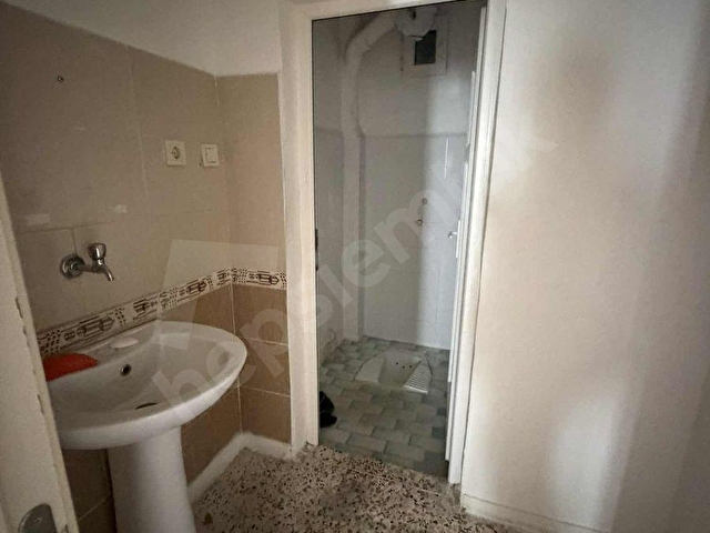 EMLAK KENT TAPU MÜDÜRLÜĞÜ KARŞISINDA KİRALIK 3+1 DAİRE - Görsel 24