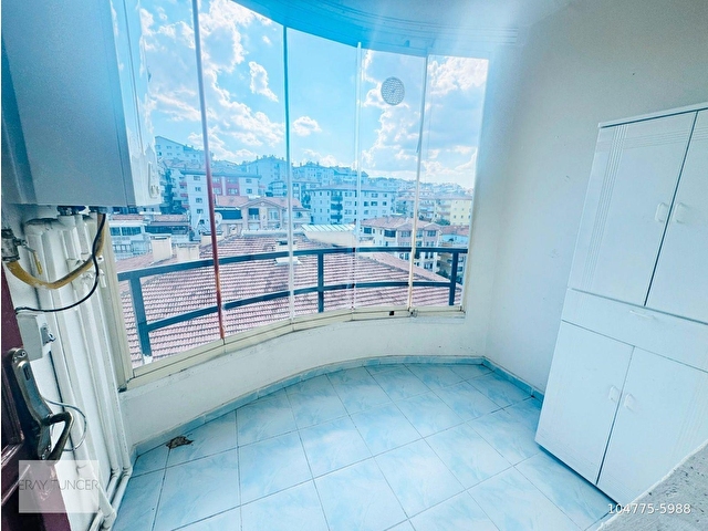 Şahintepe’de Ara Kat | Güneş Alan | Ferah 3+1 Kiralık Daire - Görsel 2