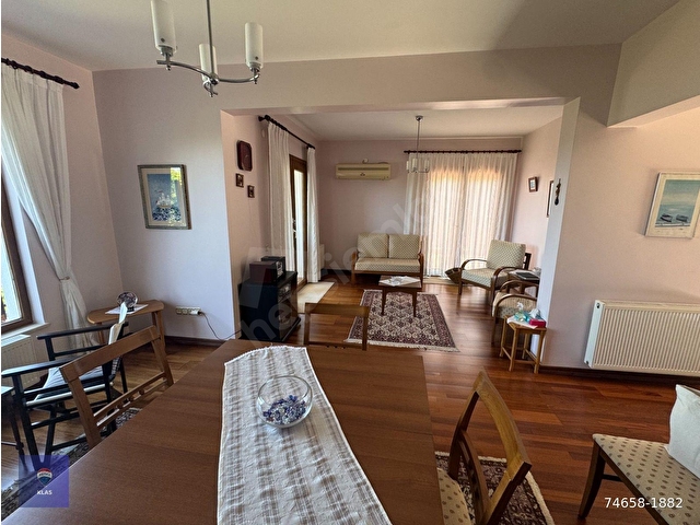 SAPANCA YANIK’TA SİTE İÇİNDE GÖL MANZARALI VİLLA - Görsel 30