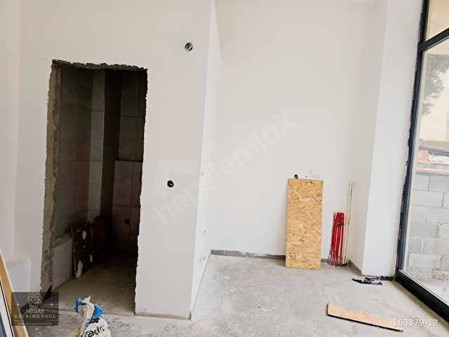 Sultanbeyli Necip Fazıl Antalya Caddesinde 150 m2 Kiralık Dükkan - Görsel 9